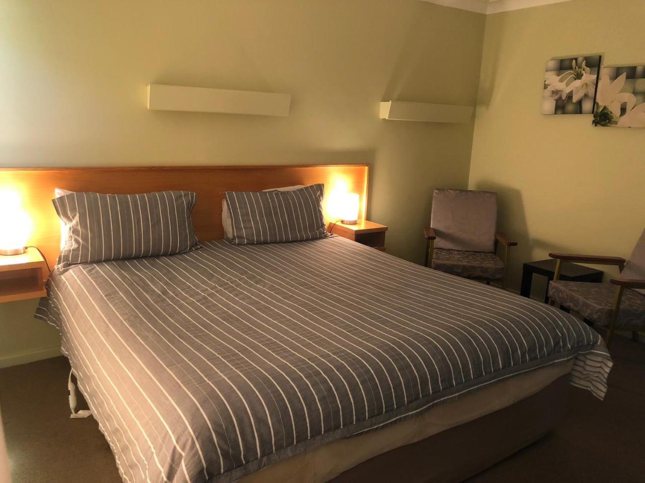 Anna Bella Motel Glen Innes Exterior photo