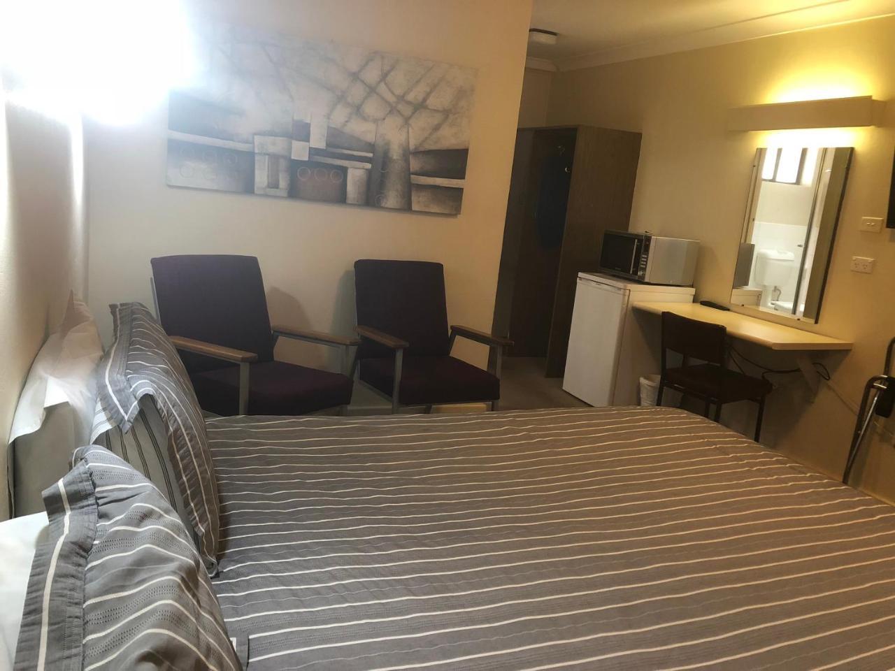 Anna Bella Motel Glen Innes Exterior photo